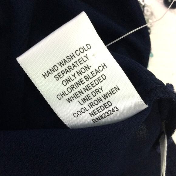 New York and Company Soho Jeans Striped Sequins Keyhole Back Short Sleeve Top XS - Picture 8 of 10